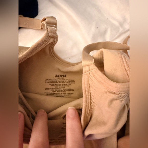 SKIMS bundle of 3 sculpting bodysuits NWOB - Picture 4 of 5